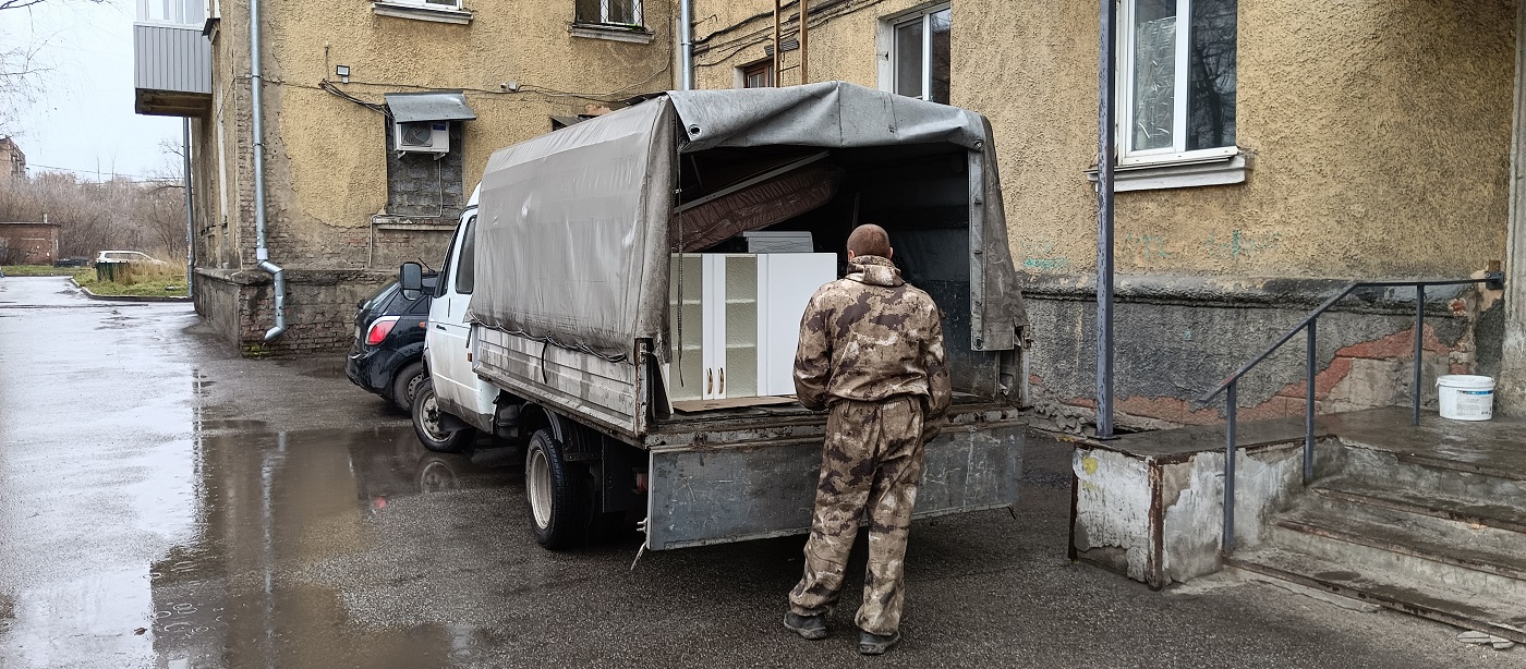 Где заказать грузчиков в Томске